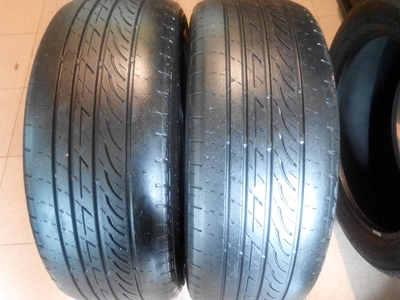 ยาง Bridgestone 215/50/17 ปี 11