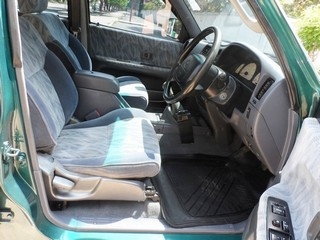 TOYOTA SPORT RIDER 3.0 MT 4WD ปี 1999 รถสวยพร้อมใช้ จัดไฟแนนซ์ได้ ไม่ต้องมีคนค้ำ T.086-527-9533