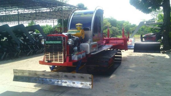 รถตีดิน ไทยทำ ห้องขับติดแอร์