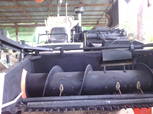 ขายรถเกี่ยวข้าว KUBOTA 60PC