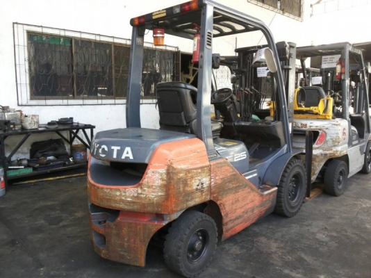 ฟอร์คลิฟต์ 2.5 ตัน Toyota 02-8FD25 #12790 (Diesel) สนใจโทร. 080-6565422 (หนิง)