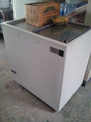 ขายตู้เเช่ ฟิต พร้อมใช้ลองไฟได้เลย