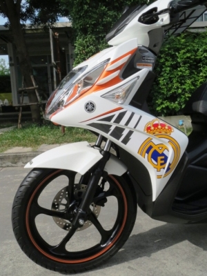 Nouvo SX รุ่นพิเศษ ราชันชุดขาว มีเพียงพันคัน แค่ 39,900 บาทเท่านั้น