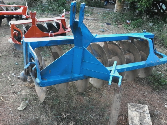 ขายผานพวน7ใบโครงเหลี่ยมหางตัด ขายผานพวน7ใบโครงเหลี่ยมหางตัด