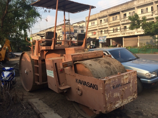 ต้องการขายรถบด3ล้อเหล็ก Kawasaki K10 เก่าญี่ปุ่น พร้อมใช้ ต้องการขายรถบด3ล้อเหล็ก Kawasaki K10 เก่าญี่ปุ่น พร้อมใช้