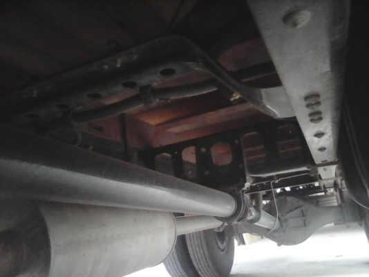 หกล้อ อีซูซุ FRR190แรง ปี54 สภาพบางเดิมสวยทุกชิ้น เครืองเสียงชุดใหญ่ แต่งหล่อเต็มสรูต ยาว5.5ม ส่วนมากจอดครับซื้อมาโช