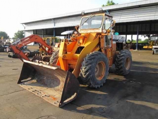 *รถตัก KOMATSU 510* เก่านอกญี่ปุ่น สภาพสวย พร้อมใช้งาน