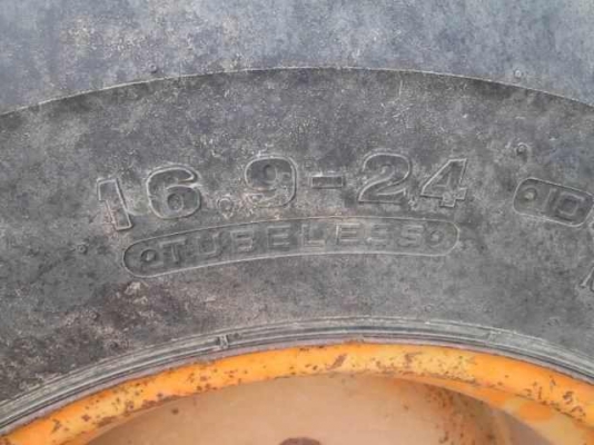 *รถตัก KOMATSU 510* เก่านอกญี่ปุ่น สภาพสวย พร้อมใช้งาน