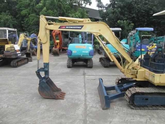 *แบคโฮ KOMATSU PC30-6* เก่าญี่ปุ่น สภาพพร้อมใช้