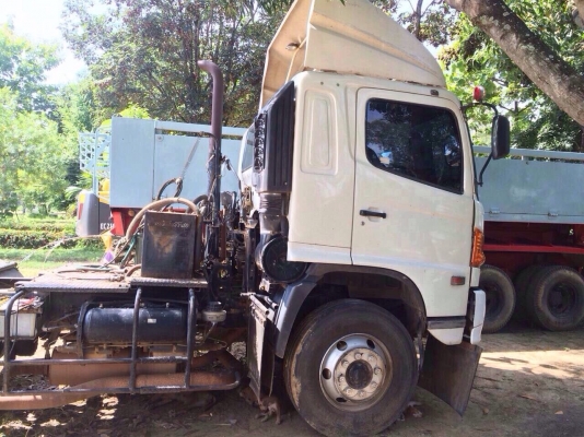 ขายหัวลาก Hino mega 320 ปี 46 พร้อมหางโรเบสพนัสยาว 12 เมตร 2 เพลา