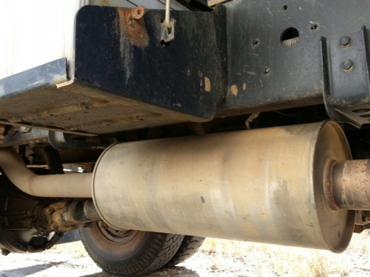 รถอีซูซุ 6 ล้อดั้ม 210 แรงม้า. ปี 54 ( รถวิ่ง 5x,xxx กม. ) สนใจติดต่อ 081 - 6079515 รถอีซูซุ 6 ล้อดั้ม 210 แรงม้า. ปี 54 ( รถวิ่ง 5x,xxx กม. ) สนใจติดต่อ 081 - 6079515