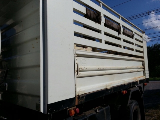 รถอีซูซุ 6 ล้อดั้ม 210 แรงม้า. ปี 54 ( รถวิ่ง 5x,xxx กม. ) สนใจติดต่อ 081 - 6079515 รถอีซูซุ 6 ล้อดั้ม 210 แรงม้า. ปี 54 ( รถวิ่ง 5x,xxx กม. ) สนใจติดต่อ 081 - 6079515