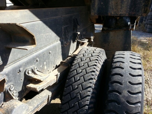 รถอีซูซุ 6 ล้อดั้ม 210 แรงม้า. ปี 54 ( รถวิ่ง 5x,xxx กม. ) สนใจติดต่อ 081 - 6079515 รถอีซูซุ 6 ล้อดั้ม 210 แรงม้า. ปี 54 ( รถวิ่ง 5x,xxx กม. ) สนใจติดต่อ 081 - 6079515