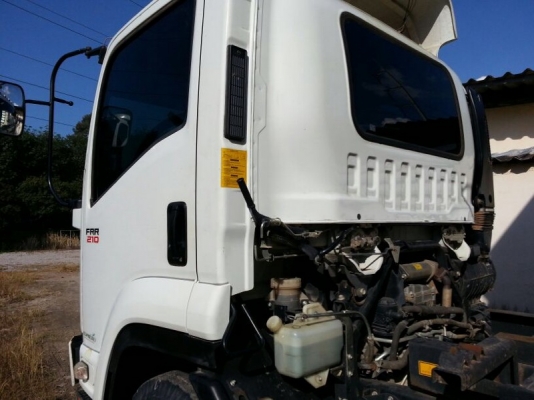 รถอีซูซุ 6 ล้อดั้ม 210 แรงม้า. ปี 54 ( รถวิ่ง 5x,xxx กม. ) สนใจติดต่อ 081 - 6079515 รถอีซูซุ 6 ล้อดั้ม 210 แรงม้า. ปี 54 ( รถวิ่ง 5x,xxx กม. ) สนใจติดต่อ 081 - 6079515