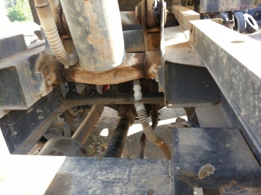 รถอีซูซุ 6 ล้อดั้ม 210 แรงม้า. ปี 54 ( รถวิ่ง 5x,xxx กม. ) สนใจติดต่อ 081 - 6079515 รถอีซูซุ 6 ล้อดั้ม 210 แรงม้า. ปี 54 ( รถวิ่ง 5x,xxx กม. ) สนใจติดต่อ 081 - 6079515