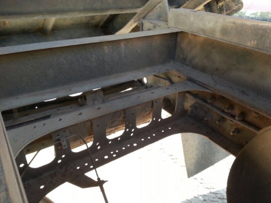 รถอีซูซุ 6 ล้อดั้ม 210 แรงม้า. ปี 54 ( รถวิ่ง 5x,xxx กม. ) สนใจติดต่อ 081 - 6079515 รถอีซูซุ 6 ล้อดั้ม 210 แรงม้า. ปี 54 ( รถวิ่ง 5x,xxx กม. ) สนใจติดต่อ 081 - 6079515