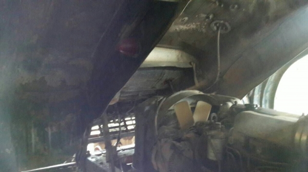 รถฮีโน่ 10 ล้อ KT - 725  ท้ายลาด  178 แรงม้า.  สนใจติดต่อ 081 - 6079515