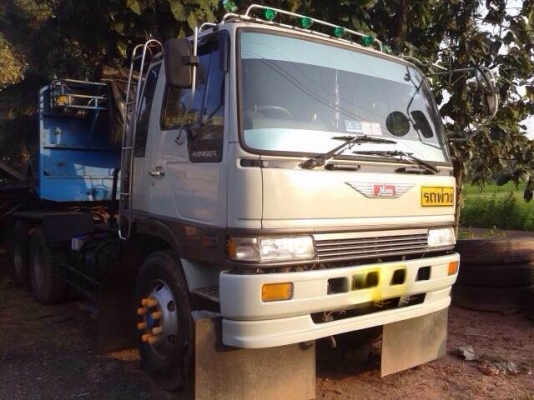 ขายหัวลาก HINO 3M เครื่องเดิม 240 แรง พร้อมหางพื้นเรียบ ยาว 10.50 เมตร ทะเบียนพร้อม