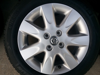 ขายล้อแม็กNISSAN March ขอบ 15 พร้อมยางปี 13   4 ล้อ