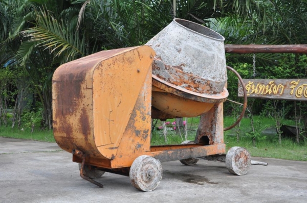 ขาย โม่ปูน เครื่องดีเซล สภาพวยเดิมจากญี่ปุ่น ยังไม่เคยใช้ในไทย 35,000เท่านั้น!!