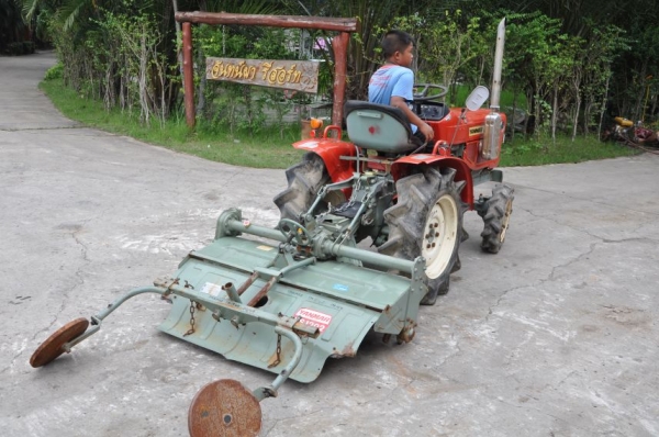 ขายรถไถYANMAR 1510Dขับเคลื่อน4ล้อ 3สูบ สภาพสวยเดิมจากญี่ปุ่น 85,000เท่านั้น