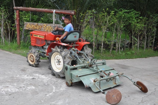 ขายรถไถYANMAR 1510Dขับเคลื่อน4ล้อ 3สูบ สภาพสวยเดิมจากญี่ปุ่น 85,000เท่านั้น