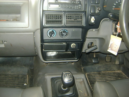 อีชูชุ 2500 เทอร์โบ รถปี 40 ราคา 145,000 บาท ปรับ เหลือ 140,000 บาท อีชูชุ 2500 เทอร์โบ รถปี 40 ราคา 145,000 บาท ปรับ เหลือ 140,000 บาท