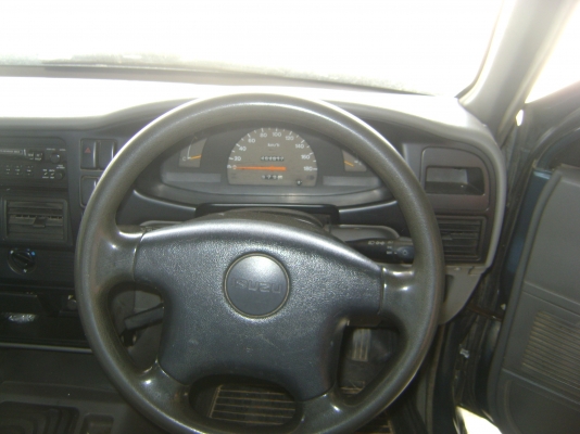 อีชูชุ 2500 เทอร์โบ รถปี 40 ราคา 145,000 บาท ปรับ เหลือ 140,000 บาท อีชูชุ 2500 เทอร์โบ รถปี 40 ราคา 145,000 บาท ปรับ เหลือ 140,000 บาท