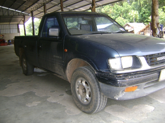 อีชูชุ 2500 เทอร์โบ รถปี 40 ราคา 145,000 บาท ปรับ เหลือ 140,000 บาท อีชูชุ 2500 เทอร์โบ รถปี 40 ราคา 145,000 บาท ปรับ เหลือ 140,000 บาท