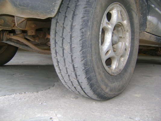 อีชูชุ 2500 เทอร์โบ รถปี 40 ราคา 145,000 บาท ปรับ เหลือ 140,000 บาท อีชูชุ 2500 เทอร์โบ รถปี 40 ราคา 145,000 บาท ปรับ เหลือ 140,000 บาท