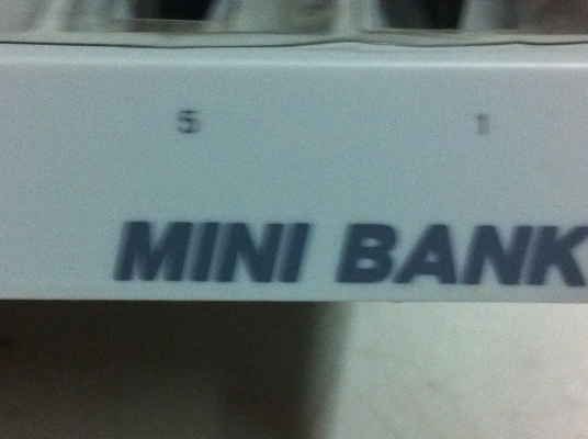 ชุดปากกาและดินสอของ  MITSUBISHI 6 แบบจากญี่ปุ่นในกล่องเป็นชุด