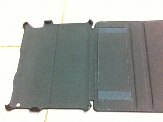 ซ่อง Caseหนังใส่ iPad จากญี่ปุ่น ของใหม่อย่างดีมีหลายรูปแบบปกพับเพื่อตั้งได้ ด้านในออกแบบใส่นามบัตรต่างๆได้