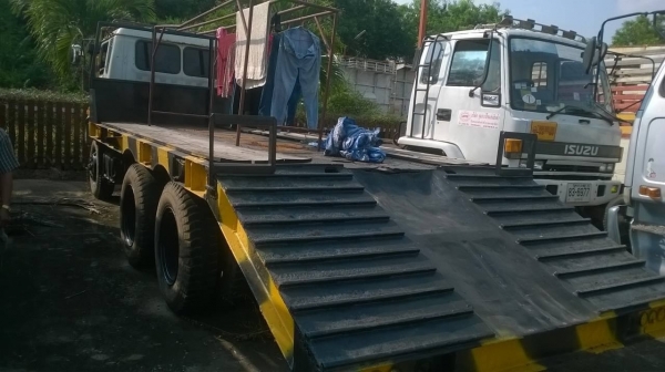 ขายเทนเลอร์ 2 เพลา บรรทุกแบคโฮ 200 ได้สบาย KT920 เครื่อง EH700 168 แรงม้า สโลว์อินเตอร์ เบรคลมดัน วางหัว SUMO 227 ทะเบียนพร้อมโอนครับ