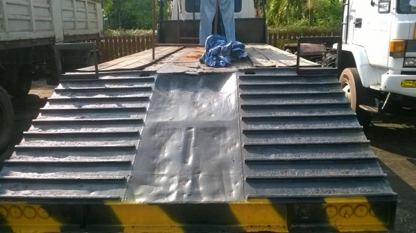 ขายเทนเลอร์ 2 เพลา บรรทุกแบคโฮ 200 ได้สบาย KT920 เครื่อง EH700 168 แรงม้า สโลว์อินเตอร์ เบรคลมดัน วางหัว SUMO 227 ทะเบียนพร้อมโอนครับ