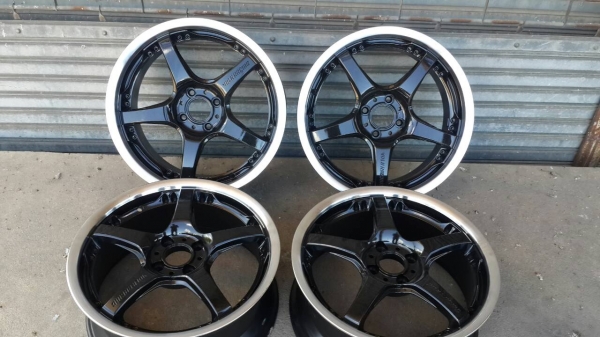 VOLK GTS ขอบ 17 4รู100 กว้าง 7.5 ออฟ 42 ครบชุด 4วง VOLK GTS ขอบ 17 4รู100 กว้าง 7.5 ออฟ 42 ครบชุด 4วง