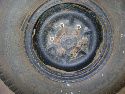 นิสัน ED 30  85 แรง ทะเบียนเต็ม // ต่ำกว่าไม่ขาย // ราคา 210,000บาท