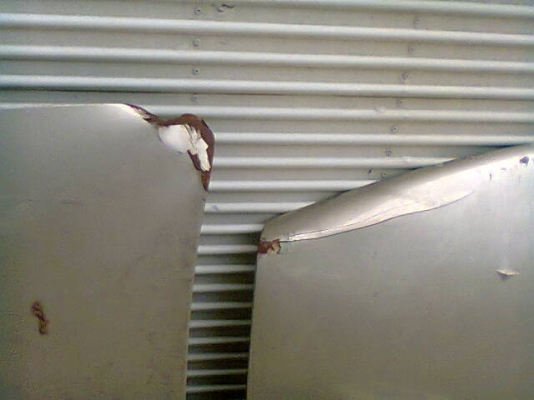 ขายประตู BMW E30 4บาน+ฝากระโปรง หน้าหลัง เหมาๆไป 5500บาท