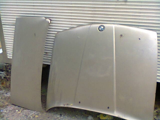 ขายประตู BMW E30 4บาน+ฝากระโปรง หน้าหลัง เหมาๆไป 5500บาท