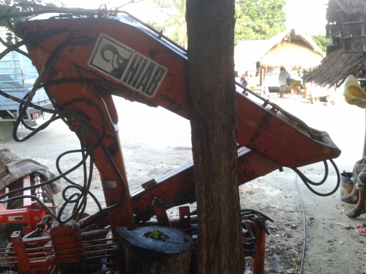 ขายเฮียบ/เครนพับ3ตัน ติดรถบรรทุก