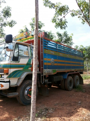 ขาย ISUZU ROCKY