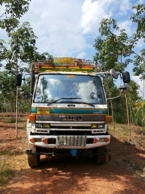 ขาย ISUZU ROCKY