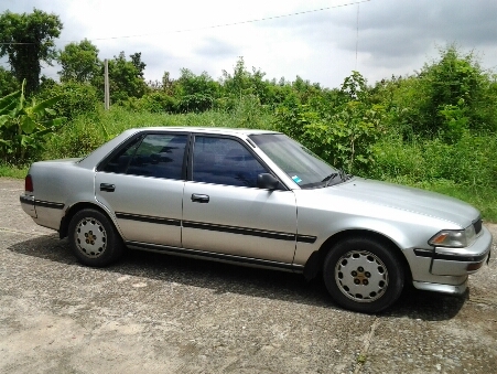 ขายรถยนต์ ปี92 โตโยต้า โคโรน่า รุ่นหน้ายิ้ม เครื่อง2000cc.หัวฉีด เกียร์ออโต้ พวงมาลัยเพาเวอร์ แอร์เย็น ล้อแม็ก เครื่องดี สภาพพร้อมใช้งาน ขายถูกๆ 48,000บาท
