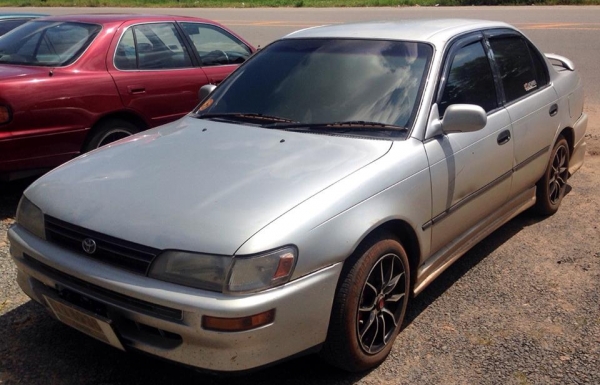 **55,000 บ.ต่อรอง**ขายรถเก๋งตัวยอดนิมยม TOYOTA COROLLA "โฉมสามห่วง"เกียร์ธรรมดา ปี36/93 เครื่องเดิม เกียร์เดิม ติดแก้สLPG(ลงเล่ม) เครื่องดีแน่นดี ไม่มีปัญหาความร้อน น้ำไม่มีดัน ประหยัดสุด เกียร์ดีไม่มีหลุด ช่วงล่างแน่น หนึบ หน้า-หลังไม่เคยชนหนัก