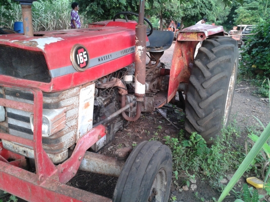 รถไถแมสซี่165