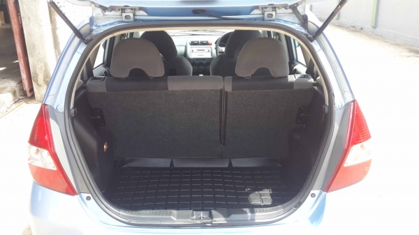 ขาย HONDA, JAZZ 1.5 E (ABS/AIRBAG)รุ่นท็อปสุด สีฟ้าพิเศษ