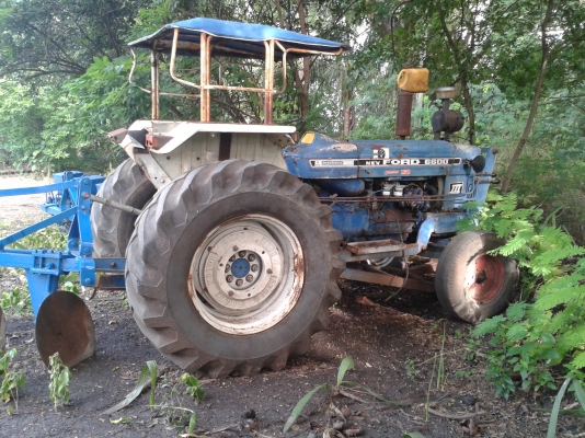 รถไถฟอร์ด68 T1 กรองใหญ่พร้อมเล่มทะเบียน