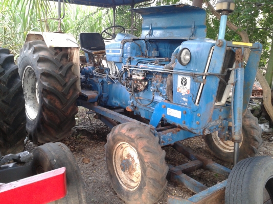 รถไถฟอร์ด77 T2 หัวกลมพร้อมใบมีดและผาน3และเล่มทะเบียน