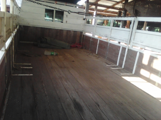 หกล้อ อีซูซุ FRR190แรง เบครทิ๊ฟฟี้ เครืองเสียงชุดใหญ่ รถสวยเดิมๆสภาพพร้อม เอกสารพร้อม ราคา...1080,000บ สนใจคุยกันได้ครับ