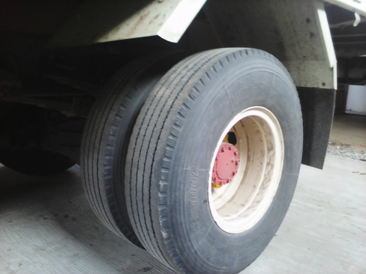 หกล้อ อีซูซุ FRR190แรง เบครทิ๊ฟฟี้ เครืองเสียงชุดใหญ่ รถสวยเดิมๆสภาพพร้อม เอกสารพร้อม ราคา...1080,000บ สนใจคุยกันได้ครับ