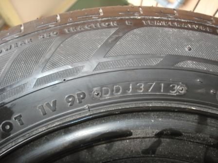 ขายล้อกะทะพร้อมยาง 175 65 14 ปี 13 วิ่งไม่ถึง 2000 KM ขายล้อกะทะพร้อมยาง 175 65 14 ปี 13 วิ่งไม่ถึง 2000 KM